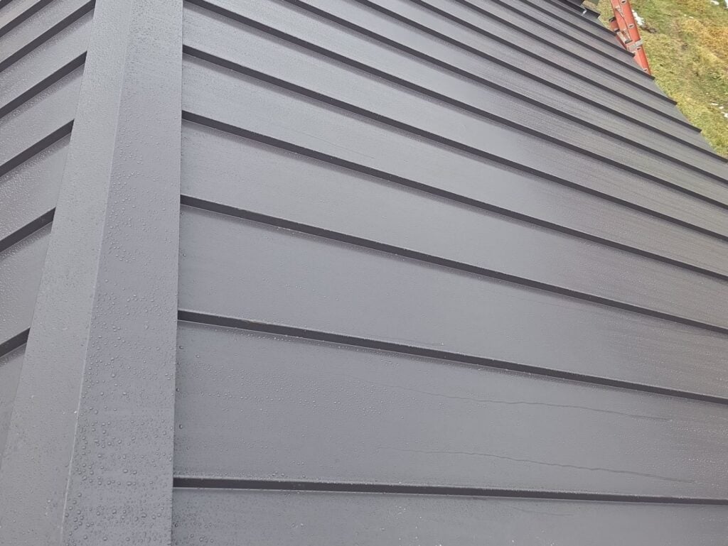 gaf timbersteel closeup grey roof